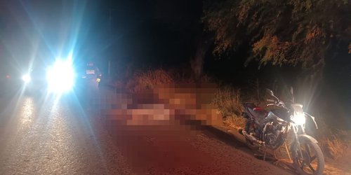 Joven pierde la vida al derrapar en su moto, en la colonia 20 de noviembre