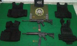En operativo, Guardia Civil Estatal, asegura armas largas, cartuchos útiles y equipo táctico en la Huasteca