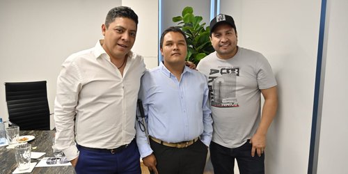 Ricardo Gallardo confirma a Luis Daniel Velázquez, "La voz de Luis Miguel" en la FENAPO