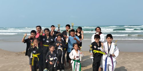 Niños y niñas rioverdenses ganan torneo de Tae Kwon Do de Tampico