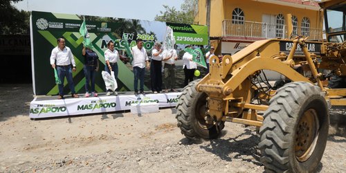 jecutivo Estatal inicia pavimentación en El Naranjo