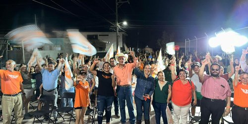 Leobardo Guerrero se reunió con vecinos de colonias Gabriel Martínez, Los Fresnos y San Isidro