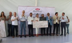 SMDIF Rioverde recibió donativo de la CMIC