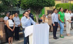 Llama alcalde Edgar Vázquez a trabajar con ética, eficiencia y sensibilidad a favor de rioverdenses