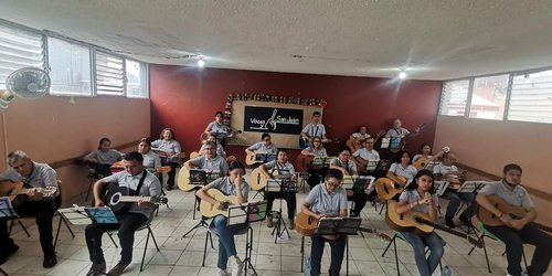 Invitan a taller de guitarra y pilatesen biblioteca del ISSSTE