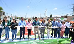 Ricardo Gallardo entrega a soledenses avenida San Lorenzo y Santo Tomás