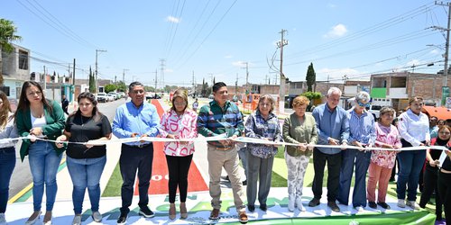 Ricardo Gallardo entrega a soledenses avenida San Lorenzo y Santo Tomás