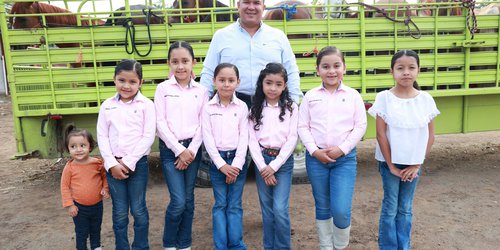 Escaramuza Dientes de Leche participará en Congreso Charro Estatal