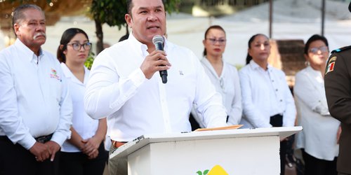 Alcalde Urbiola se compromete a gobernar con y para el pueblo