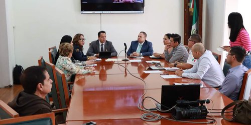 Garantiza Estado recursos a Villa de Pozos