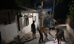 Vecinos de Agua Buena, Tamasopo, se organizan para tapar baches rumbo al panteón
