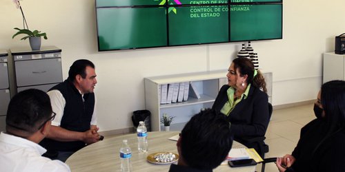 Municipios de la región media evalúan a elementos municipales