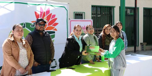 Cerritos impulsa la menstruación digna con entrega de apoyos a mujeres y adolescentes