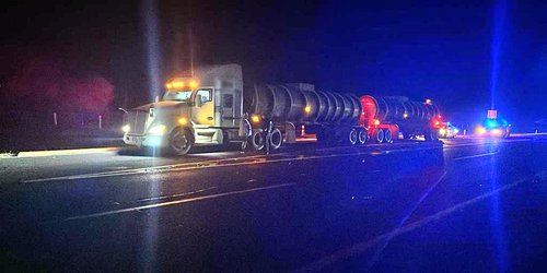 Guardia Nacional recupera en SLP tracto camión con más de 65 mil litros de hidrocarburo