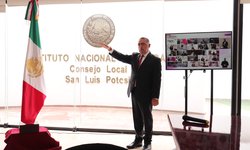 Lorenzo Córdova tomó protesta al Presidente del Consejo Local INE SLP