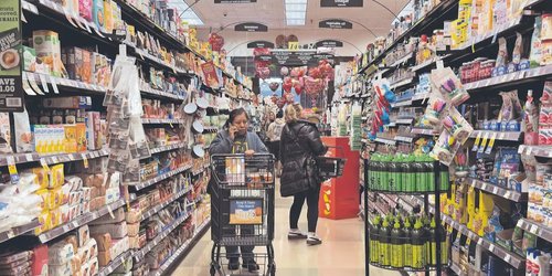 Inflación sorprende a la baja en la primera mitad de julio, llega a 3.55%; liga tres quincenas de retrocesos