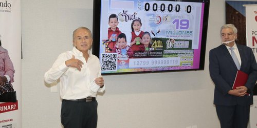 JM Carreras y LN develan billete conmemorativo de fundaciones Nutriendo para el Futuro y Armadillo