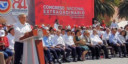Asiste JM Carreras a Congreso Nacional por 88 años de la CTM