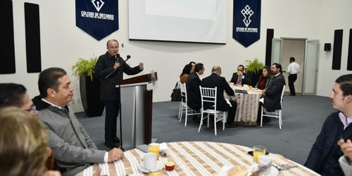 JM Carreras reconoce labor de las los Notarios Potosinos