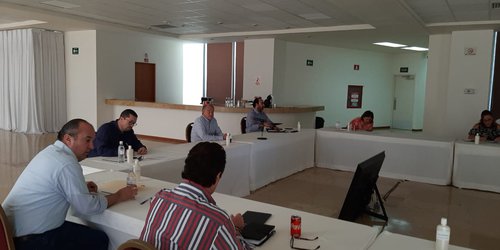 JM Carreras sostiene reuniones de seguridad e integrantes de gabinete