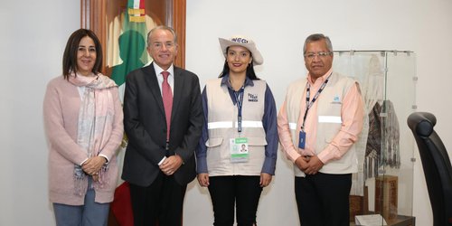 JM Carreras y Lorena Valle responden encuesta del INEGI al iniciar el censo 2020