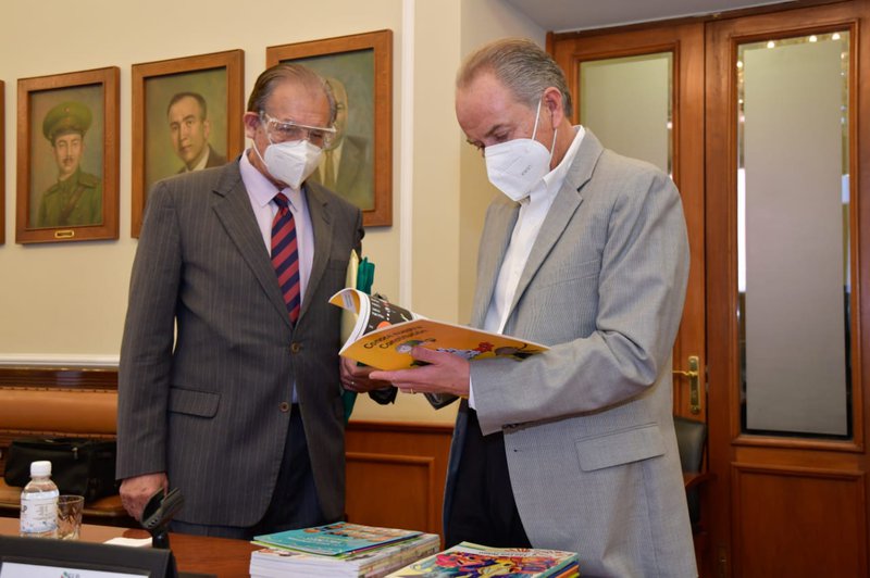 JMCL Libro 080221 (2).jpeg