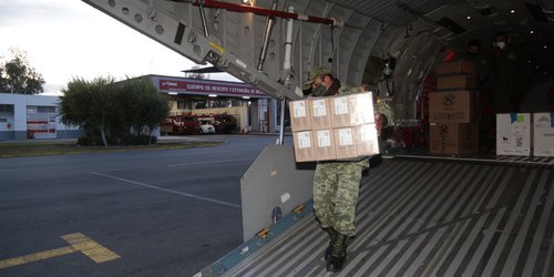 Reciben en SLP vacunas contra COVID-19