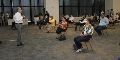 Coordina JM Carreras acciones por emergencia sanitaria con alcaldes de la región Media y Huasteca