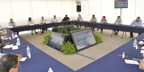 Dialoga JM Carreras con cámaras empresariales sobre reapertura de actividades productivas