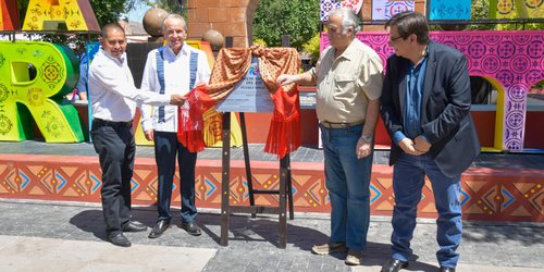 Develan placa de pueblo mágico en Santa María del Río