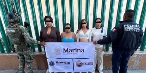 Por robo de tarjeta contra adulto mayor, detienen a cuatro mujeres en Ecatepec
