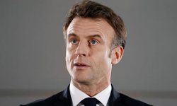 ¿Qué sigue para Emmanuel Macron tras la caída del Gobierno de Bayrou?