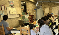 La maestra Chencha: una vida dedicada a preservar el otomí en el Valle del Mezquital.