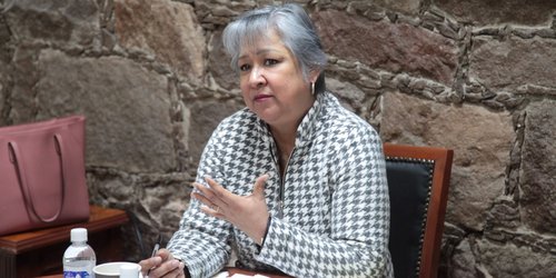 Diputada llama a reforzar seguridad en la carretera Federal 57