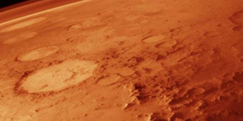 Encuentran enorme tubo de lava en Marte; NASA publica foto