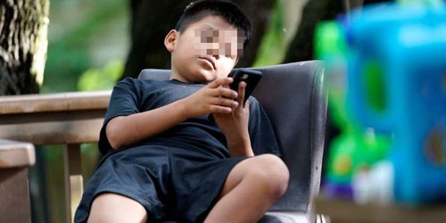 Juez ordena al Gobierno de EU frenar la expulsión de niños migrantes