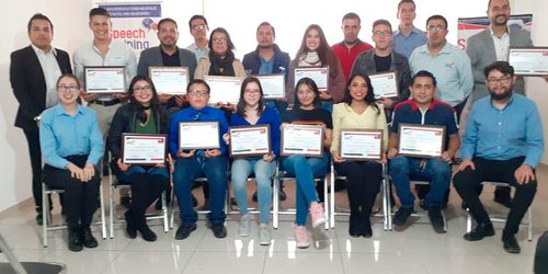 OM promueve el aprendizaje del idioma inglés entre trabajadores y trabajadoras estatales