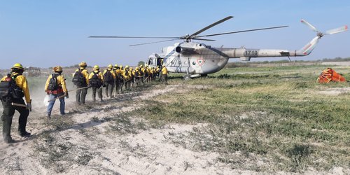 Continúan acciones de combate del incendio en El Milagro, Guadalcázar