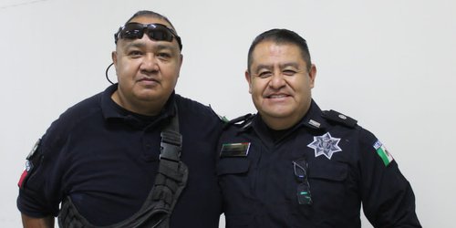 Se despiden con honores dos agentes de la Policía Estatal