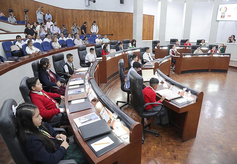 Parlamento Infantil,..jpg