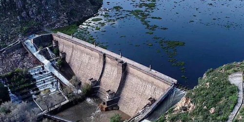 Fallo judicial blinda la Presa de San José contra la especulación inmobiliaria en SLP.