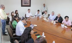Mesa de trabajo de Diputados, INE y Ayuntamientos para definir polígonos por próximas elecciones