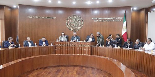 Miembros de sindicatos potosinos podrán elegir libremente a sus dirigentes, y sin presiones.