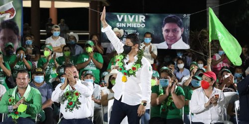 Hospital de especialidades médicas en San Martín Chalchicuautla, ofrece Ricardo Gallardo