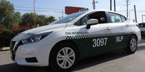 SCT reanuda procedimiento de concurso para concesiones de taxi
