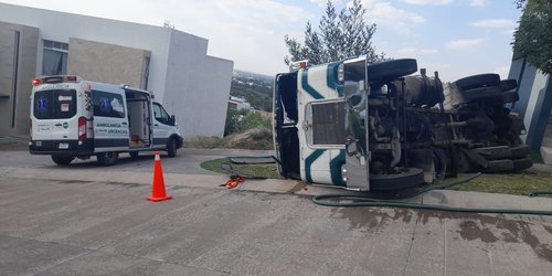 Más de dos mil emergencias atendieron este año paramédicos y socorristas de SLP