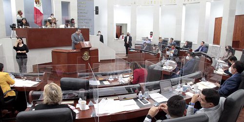 Aprueban diputados licencias de conducir gratuitas para SLP