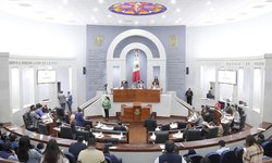 Reflexionan fracciones parlamentarias en Congreso del Estado por promulgación de la Constitución de 1917