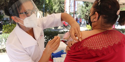 Reporta Salud avance del 41.4% en aplicación de vacuna contra Influenza