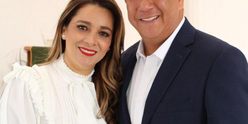 En familia, Maru y Marco Gama celebran 20 años de Matrimonio